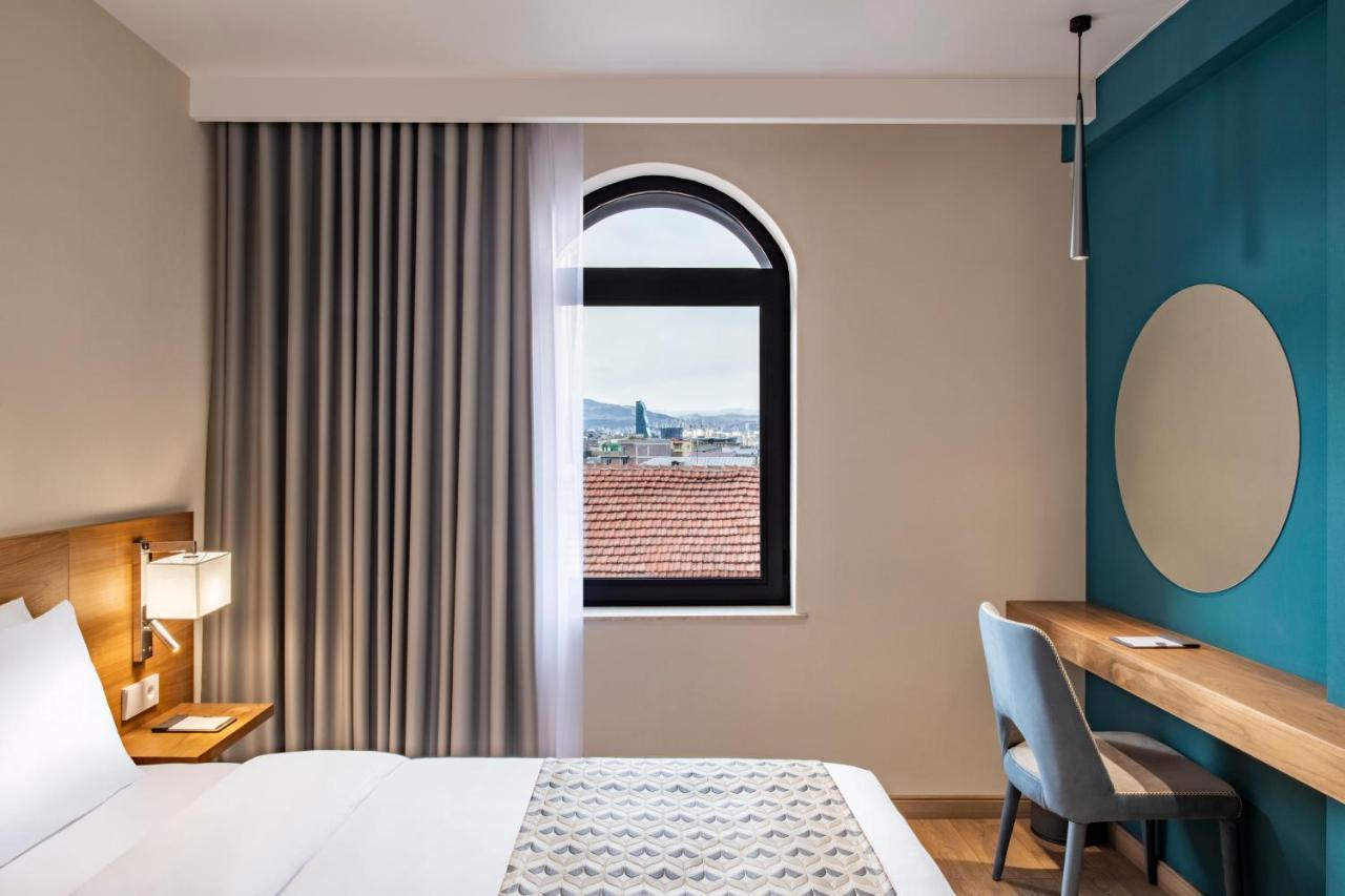 Clocks Hotel Tbilisi Eksteriør bilde